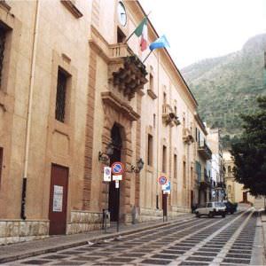 Palazzo Crociferi